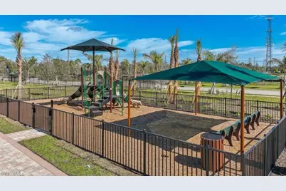 8040 Cedar Key Way, Lehigh Acres, FL 33971 - Photo 18