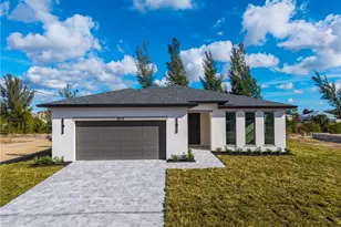 3625 NE 14th Pl, Cape Coral, FL 33909 - Photo 4