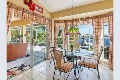 127 Newport Dr, Naples, FL 34114 - Photo 12