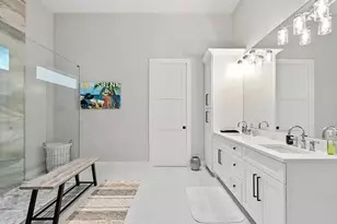 515 91st Ave N, Naples, FL 34108 - Photo 14