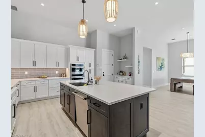 515 91st Ave N, Naples, FL 34108 - Photo 10