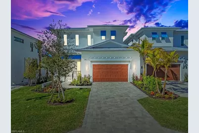 515 91st Ave N, Naples, FL 34108 - Photo 2