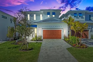 515 91st Ave N, Naples, FL 34108 - Photo 2