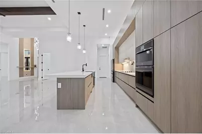 109 NE 5th Ter, Cape Coral, FL 33909 - Photo 14