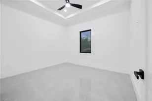 109 NE 5th Terrace, Cape Coral, FL 33909 - Photo 18