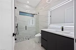 109 NE 5th Terrace, Cape Coral, FL 33909 - Photo 20