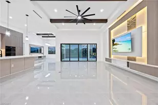 109 NE 5th Terrace, Cape Coral, FL 33909 - Photo 10