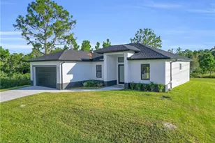 2911 37th St W, Lehigh Acres, FL 33971 - Photo 2
