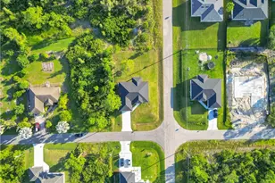 2911 37th St W, Lehigh Acres, FL 33971 - Photo 6