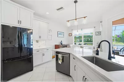 3948 Ruxton Rd, Naples, FL 34116 - Photo 14