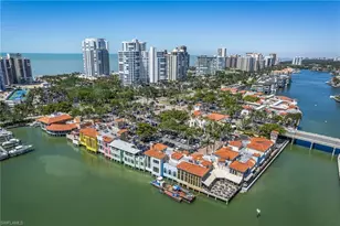 300 Park Shore Dr, Naples, FL 34103 - Photo 30