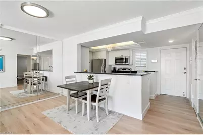 300 Park Shore Dr #4C, Naples, FL 34103 - Photo 10