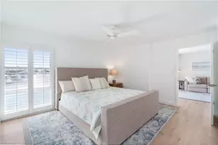 300 Park Shore Dr, Naples, FL 34103 - Photo 14