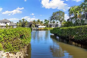 27556 River Reach Dr, Bonita Springs, FL 34134 - Photo 4