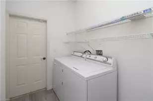 3927 Aurora Ct, Naples, FL 34116 - Photo 26