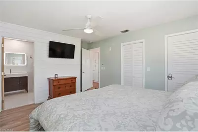 7 Avenida Carita, Fort Myers Beach, FL 33931 - Photo 24