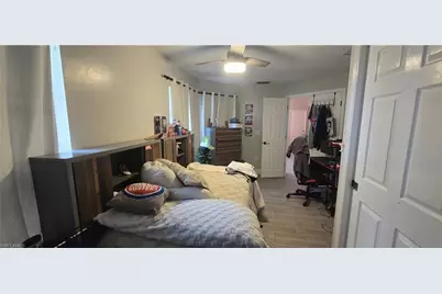 1812 NE 13th Ave, Cape Coral, FL 33909 - Photo 16