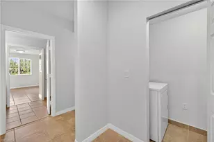 13150 Bella Casa Cir, Fort Myers, FL 33966 - Photo 20