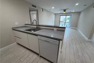 5317 Summerlin Rd, Fort Myers, FL 33919 - Photo 8
