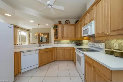 1610 Clermont Dr #I 201, Naples, FL 34109 - Photo 10