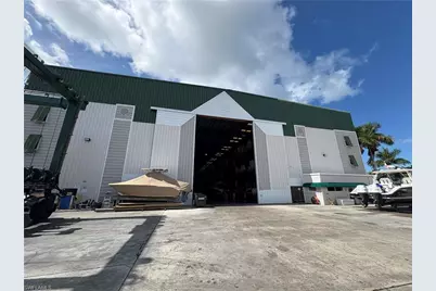 891 10th St S, Naples, FL 34102 - Photo 2