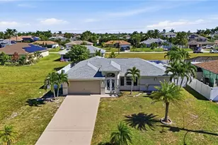 4421 SW 14th Pl, Cape Coral, FL 33914 - Photo 10