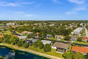 945 Moon Lake Dr, Naples, FL 34104 - Photo 36