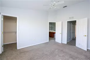 937 Hampton Cir, Naples, FL 34105 - Photo 22