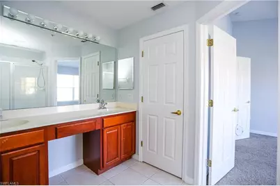 937 Hampton Cir, Naples, FL 34105 - Photo 26