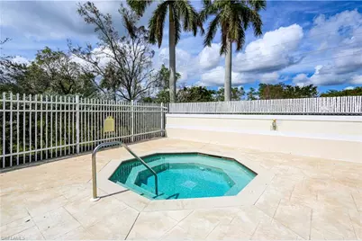 937 Hampton Cir, Naples, FL 34105 - Photo 46