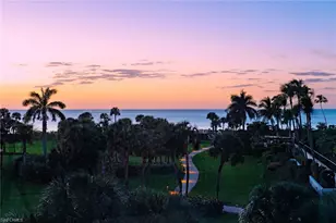 4201 Gulf Shore Blvd N, Naples, FL 34103 - Photo 32