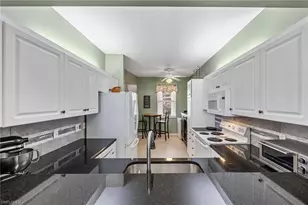 280 Robin Hood Cir, Naples, FL 34104 - Photo 12