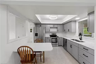 1013 Averly St, Fort Myers, FL 33919 - Photo 14