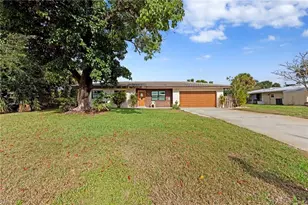 1013 Averly St, Fort Myers, FL 33919 - Photo 48