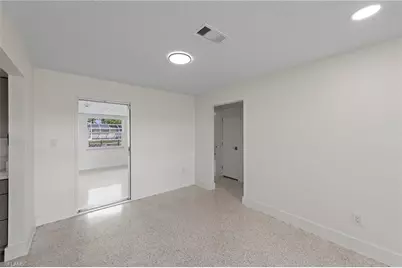 1013 Averly St, Fort Myers, FL 33919 - Photo 16