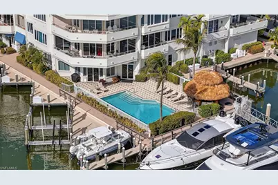 909 10th St S #204, Naples, FL 34102 - Photo 46