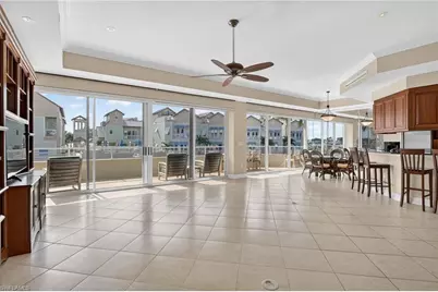 909 10th St S #204, Naples, FL 34102 - Photo 42