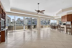 909 10th St S, Naples, FL 34102 - Photo 42