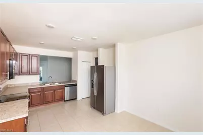 2802 40th St SW, Lehigh Acres, FL 33976 - Photo 4