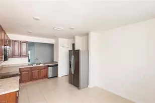 2802 40th St SW, Lehigh Acres, FL 33976 - Photo 4