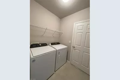 2802 40th St SW, Lehigh Acres, FL 33976 - Photo 10