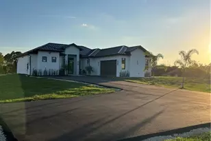 2594 43rd Ave NE, Naples, FL 34120 - Photo 8