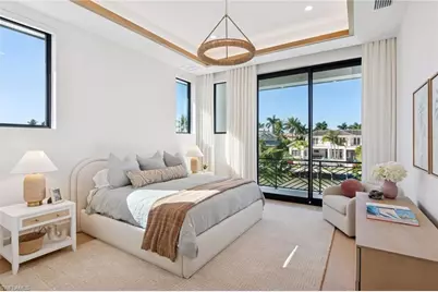 1990 7th St S, Naples, FL 34102 - Photo 32