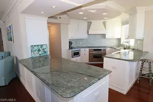 4251 Gulf Shore Blvd N, Naples, FL 34103 - Photo 8