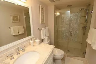 4251 Gulf Shore Blvd N, Naples, FL 34103 - Photo 18