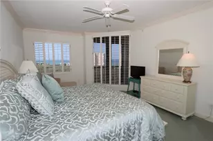 8990 Bay Colony Dr, Naples, FL 34108 - Photo 16
