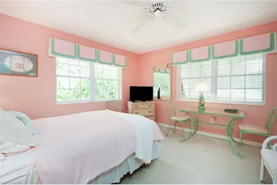 361 1st Ave N, Naples, FL 34102 - Photo 22