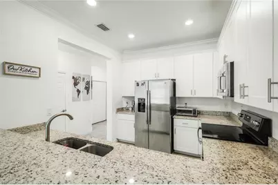 12054 Via Lighthouse Ln, Fort Myers, FL 33913 - Photo 10