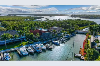 1701 Gulfstar Dr S #103, Naples, FL 34112 - Photo 4