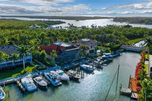 1701 Gulfstar Dr S, Naples, FL 34112 - Photo 4